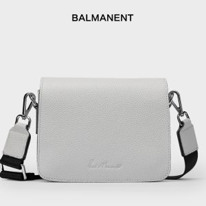 男士斜挎包B80777